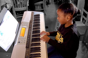 The Debate of Hanon Exercises