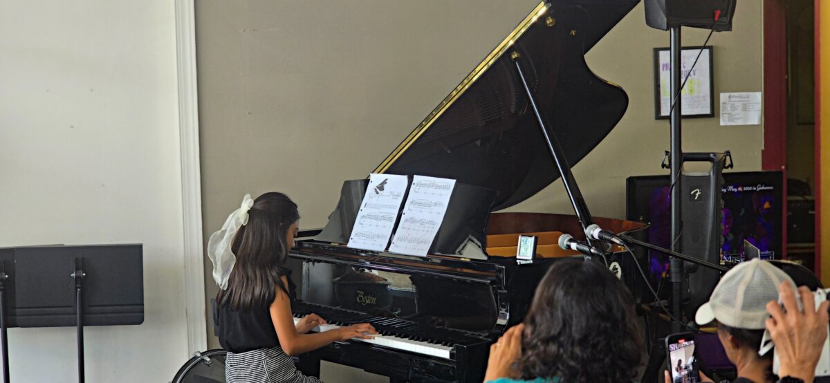 Piano Lessons at MTMS